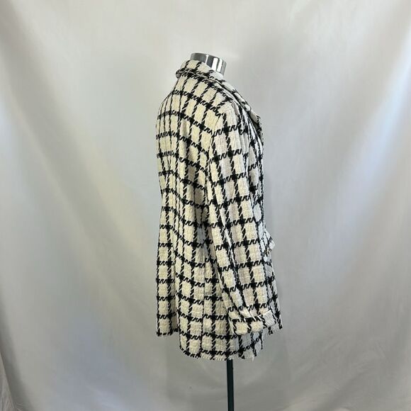 POL Black With Plaid With Beaded Buttons Jacket - Picture 5 of 7